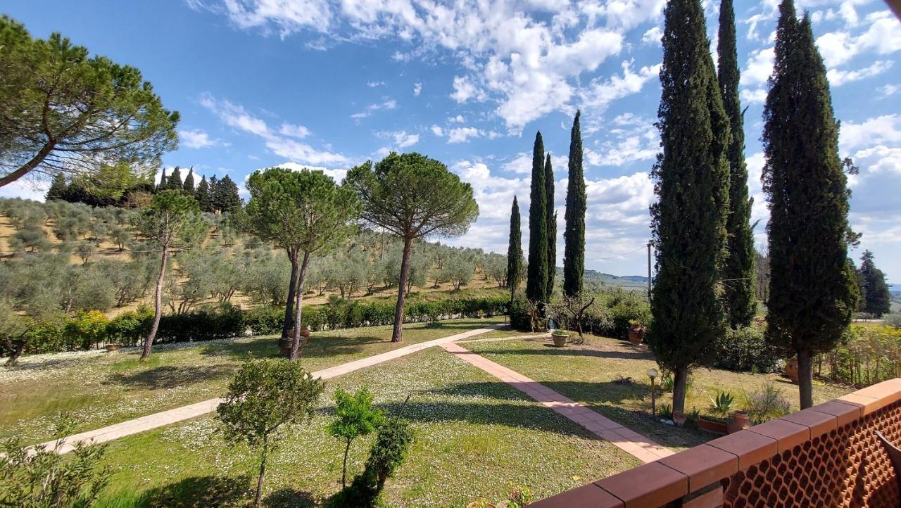 Villa Del Biondo Черталдо Екстериор снимка