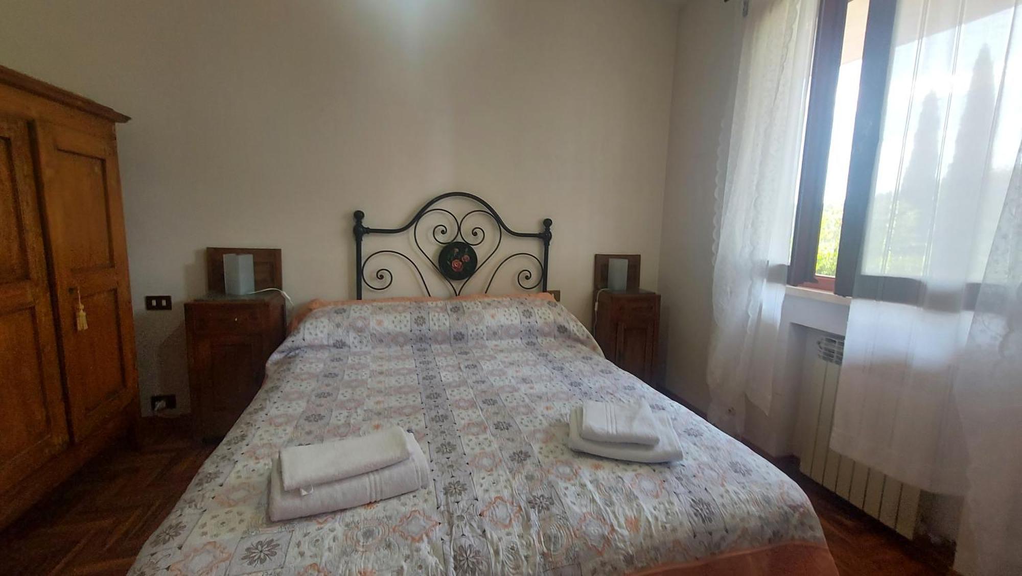 Villa Del Biondo Черталдо Екстериор снимка