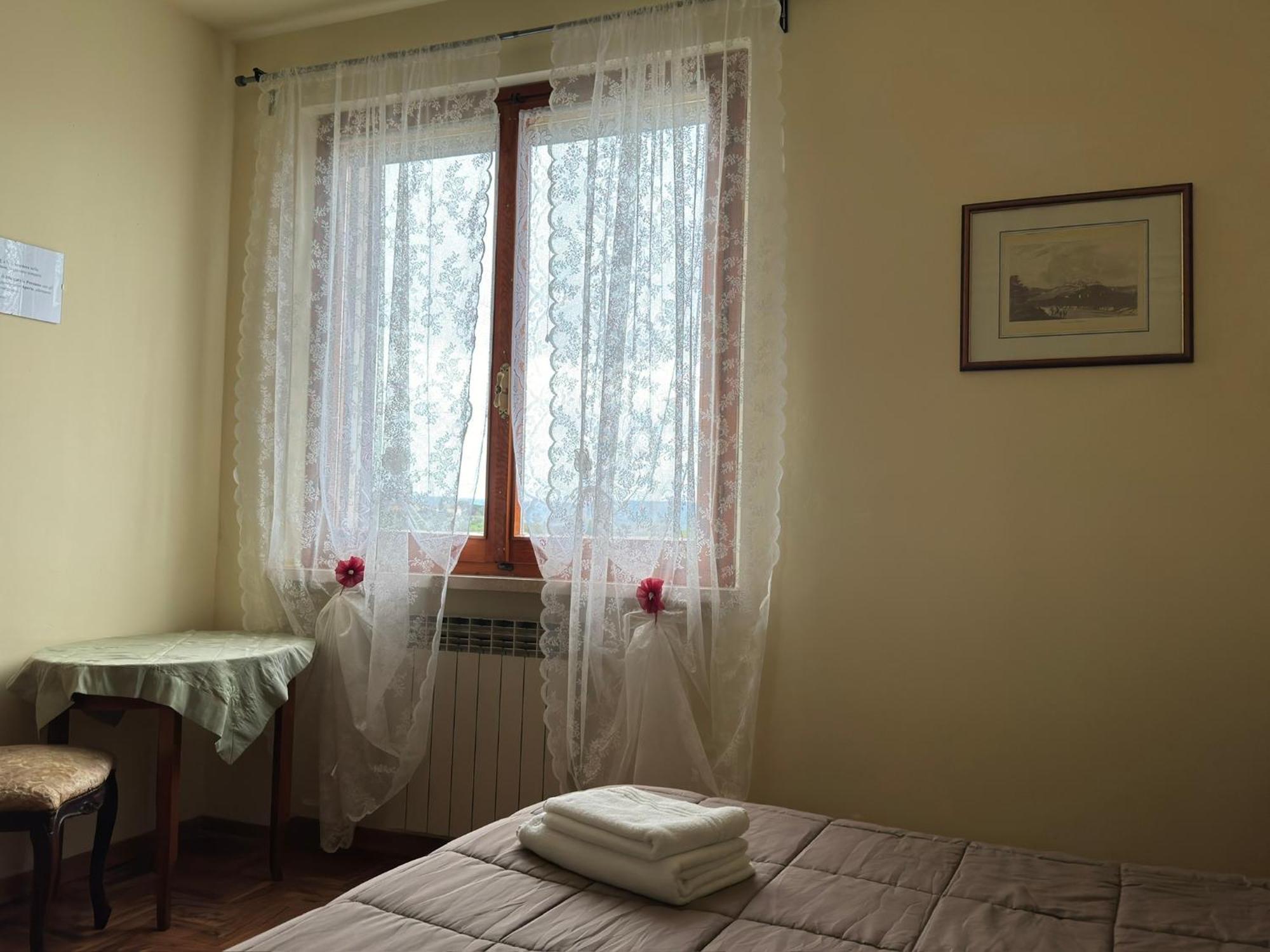 Villa Del Biondo Черталдо Екстериор снимка
